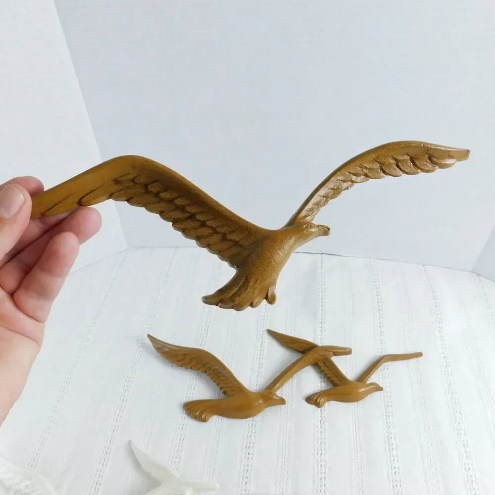 Flying Seagulls Homco MCM Lot of 4 Plastic Birds Retro White Brown Gulls Wall